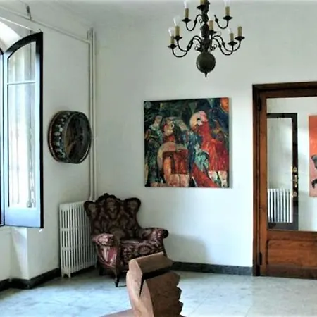 Hostal Montsoliu 3* Arbucies