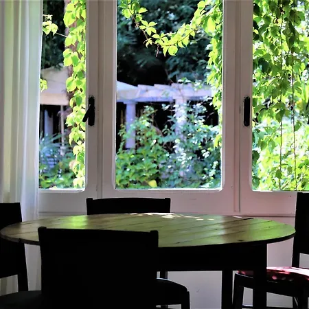 Hostal Montsoliu Hotel Arbucies