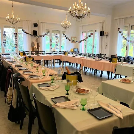 Hotel Hostal Montsoliu Arbucies